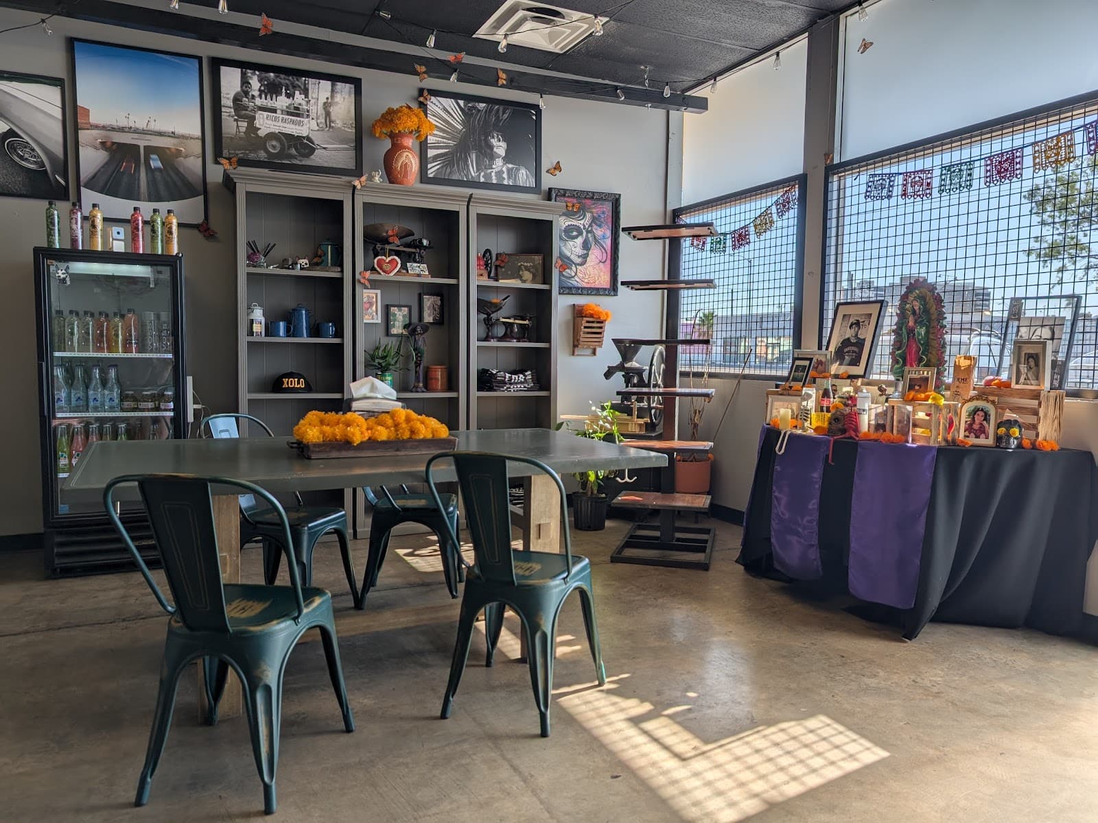 Xolo Coffee specialty coffee shop in Phoenix - photo 8