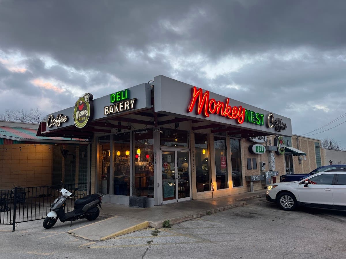 Monkey Nest Coffee - specialty coffee shop in Brentwood