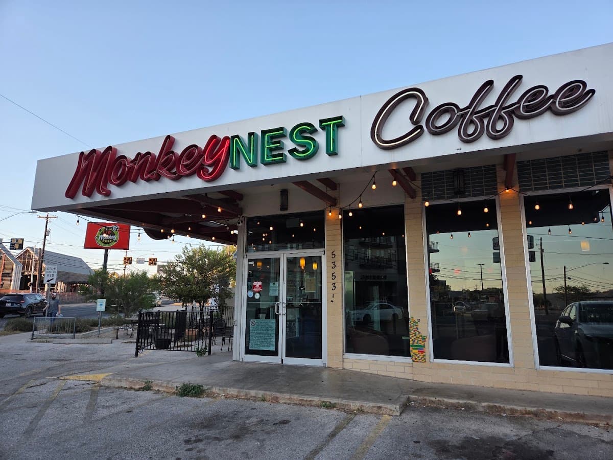 Monkey Nest Coffee specialty coffee shop in Austin - photo 5