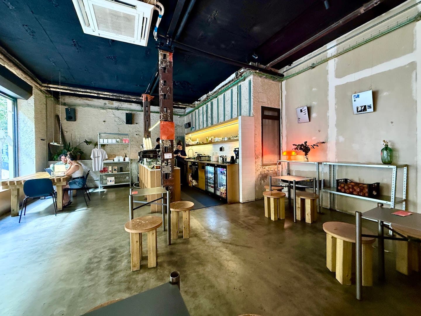 COFI. (café de especialidad) - specialty coffee shop in Madrid
