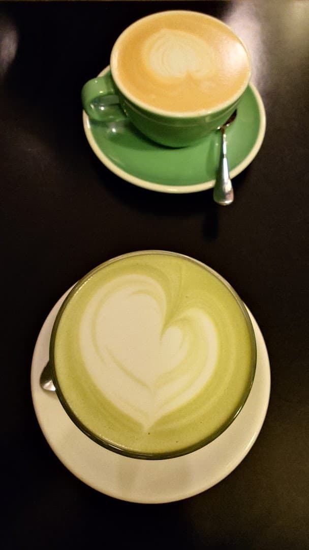 café müller - specialty coffee shop in Paris