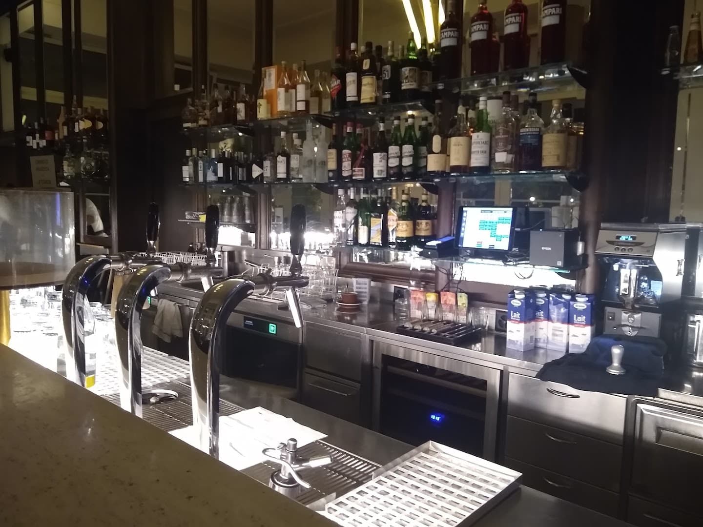 La Stanza - specialty coffee shop in Enge