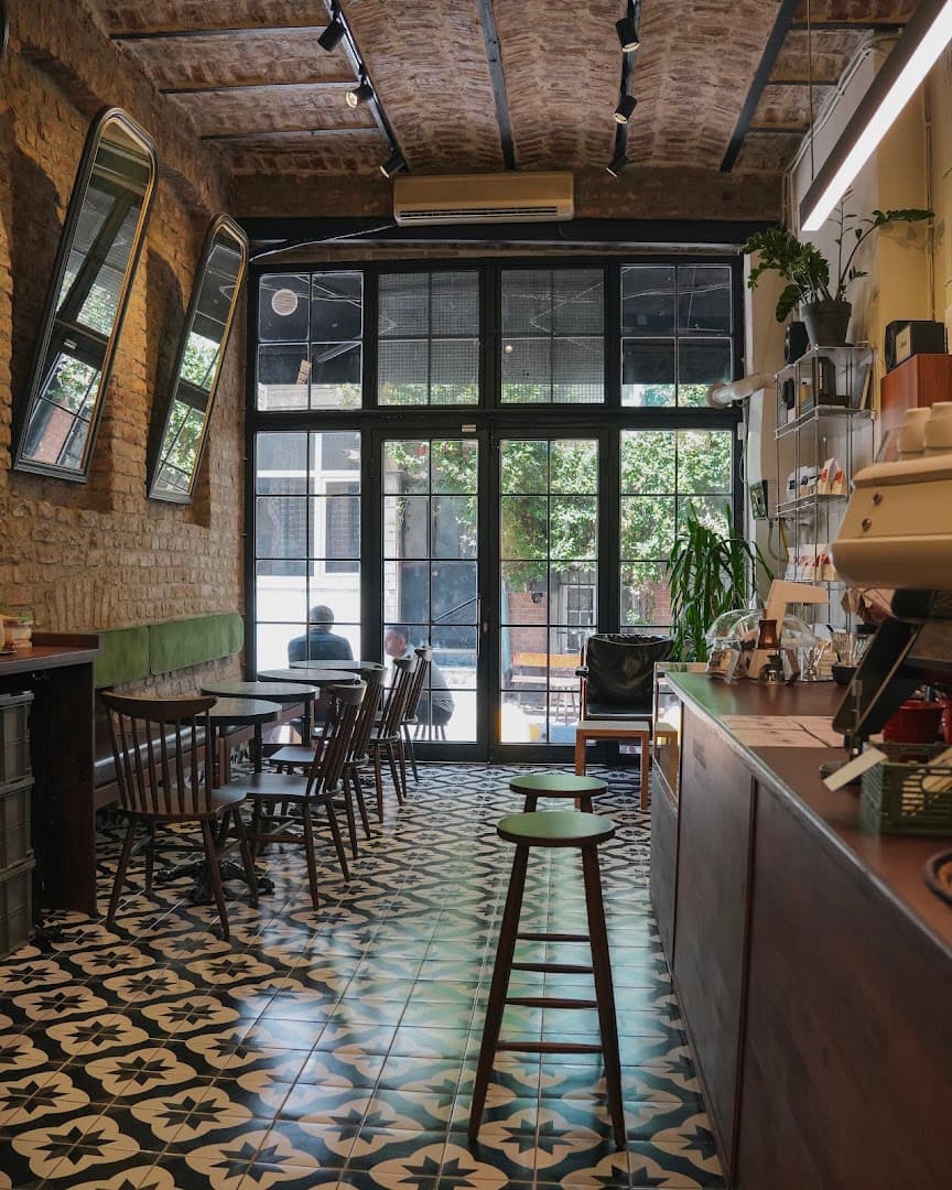 Arc Co Coffee Roastery specialty coffee shop in Istanbul - photo 1
