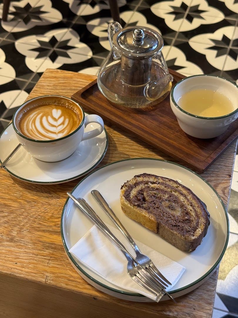 Arc Co Coffee Roastery specialty coffee shop in Istanbul - photo 8