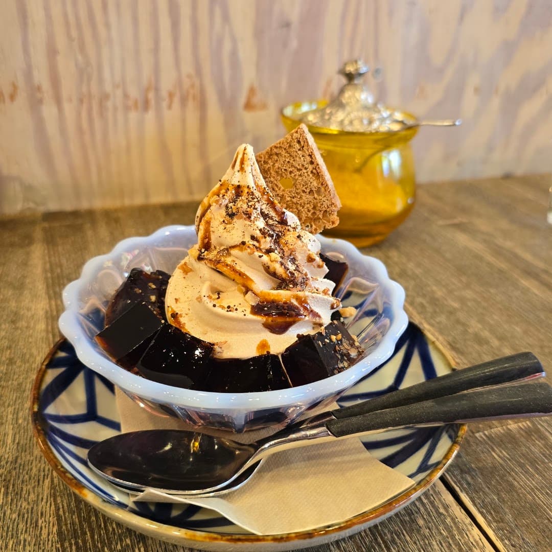 Sumida Coffee - specialty coffee shop in Tokyo