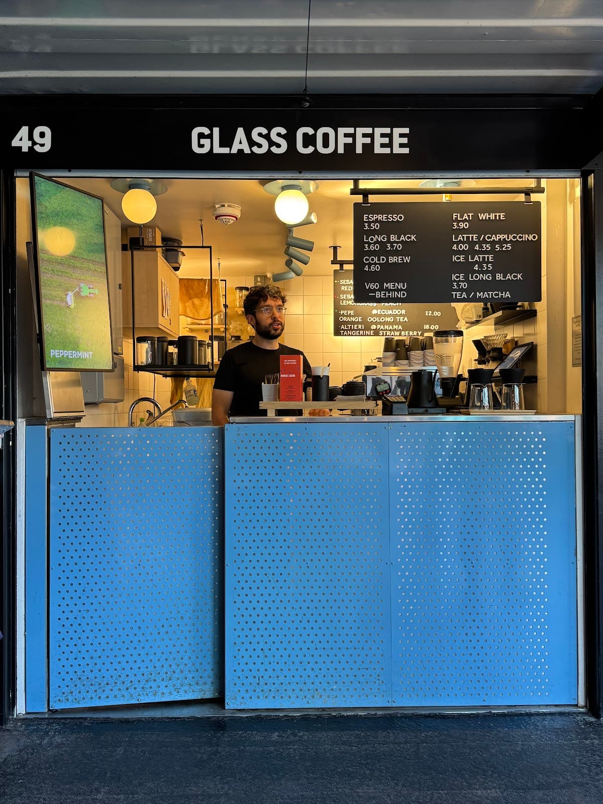 Glass Coffee - specialty coffee shop in London