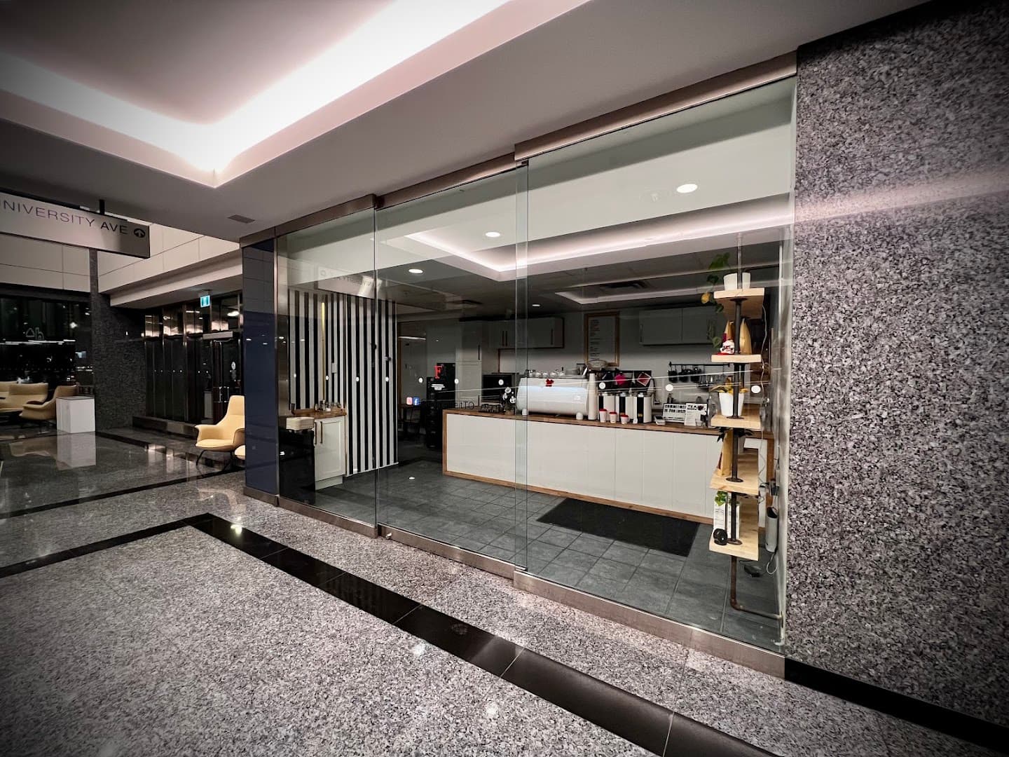 Fahrenheit Coffee - specialty coffee shop in Toronto