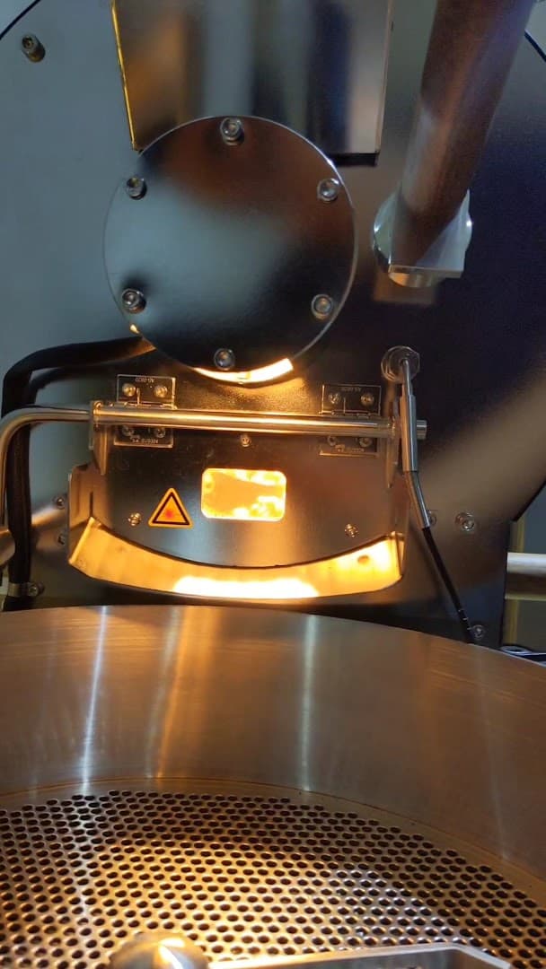 Purus Roastery - specialty coffee shop in District 3