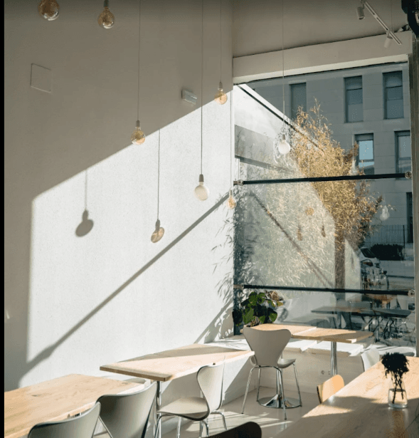 Plein Cafe & Deli - specialty coffee shop in Madrid