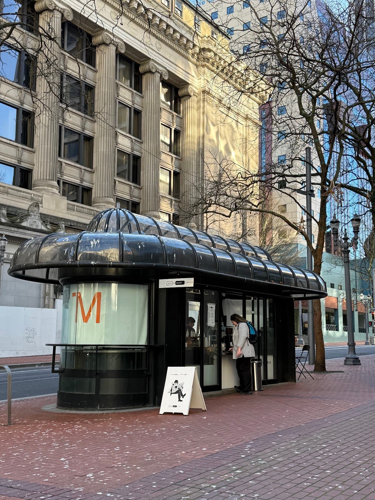 Less and more coffee - specialty coffee shop in Downtown Portland
