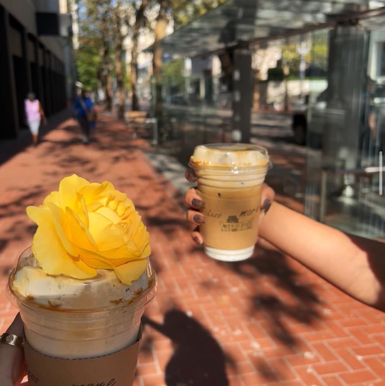 Less and more coffee - specialty coffee shop in Downtown Portland