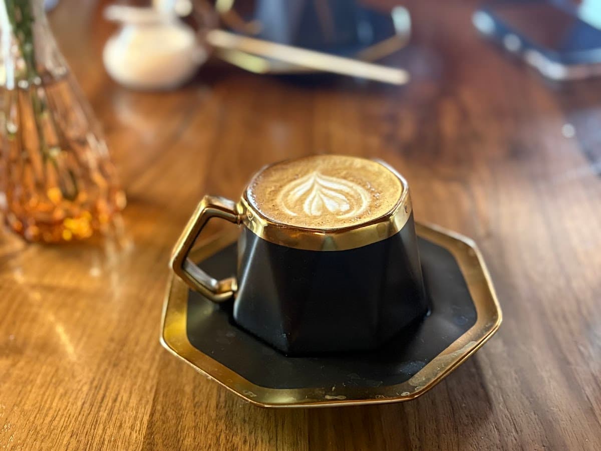 The Coffee Builders specialty coffee shop in Phoenix - photo 4