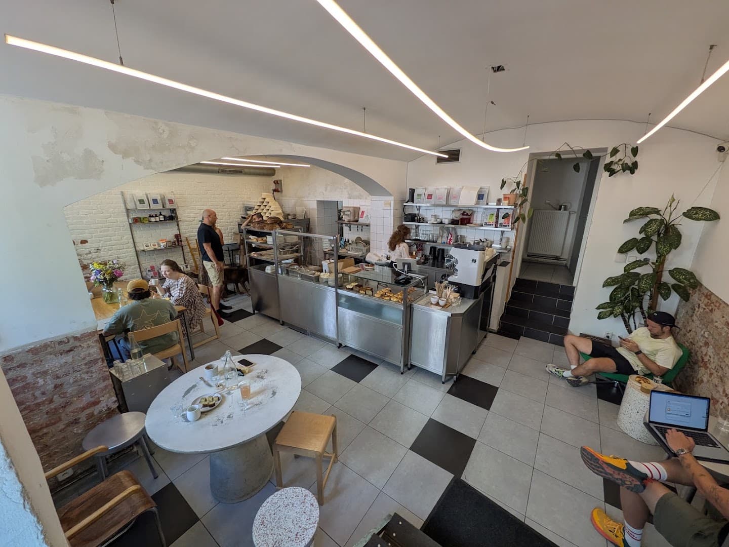 Solo bakery - specialty coffee shop in Prague