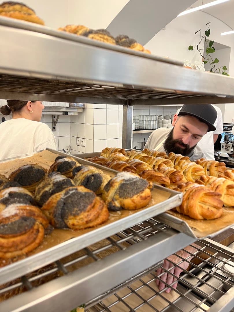 Solo bakery - specialty coffee shop in Prague