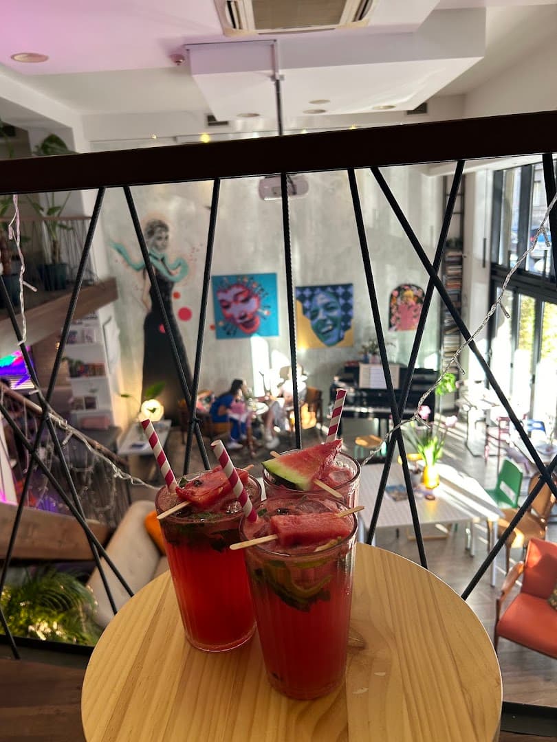 Kuća Umetnica - specialty coffee shop in Dorćol