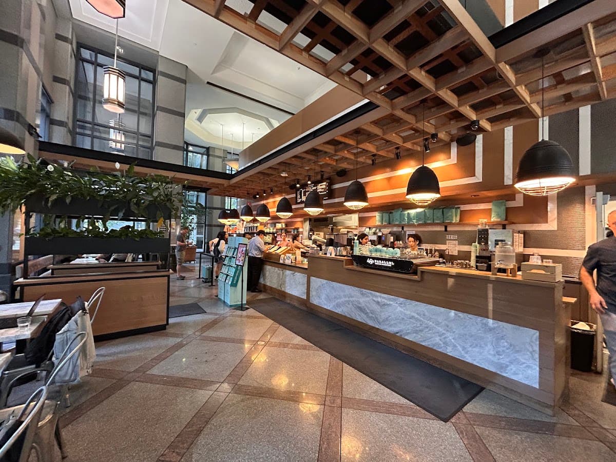 49th Parallel Café & Lucky's Doughnuts - Thurlow - specialty coffee shop in Vancouver