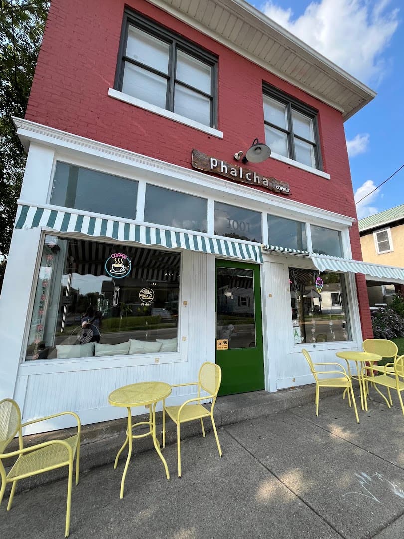 Phalcha Coffee - specialty coffee shop in Germantown
