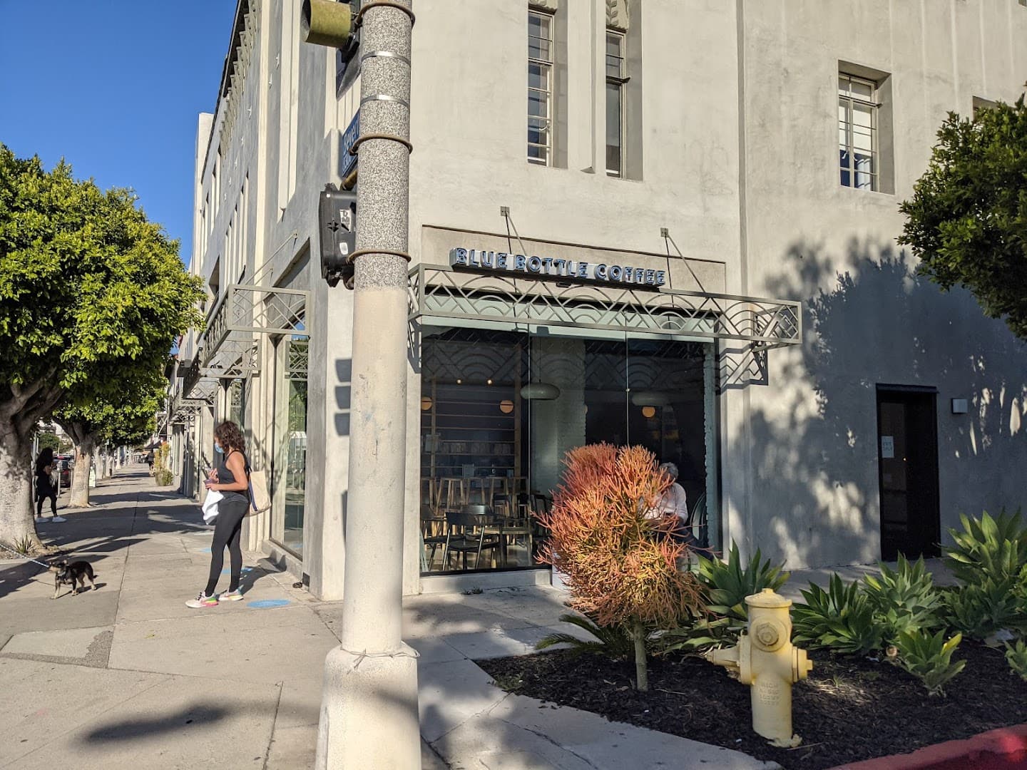 Blue Bottle Coffee - specialty coffee shop in Los Angeles