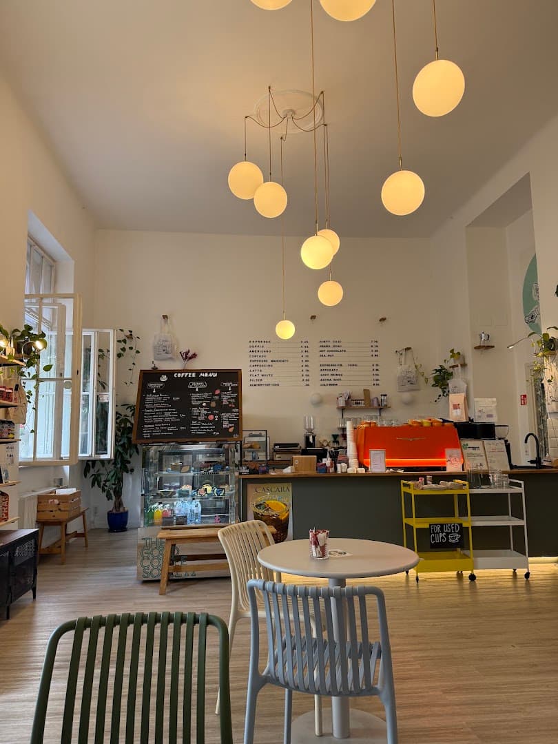 The Good Coffee Society Lab - specialty coffee shop in Vienna
