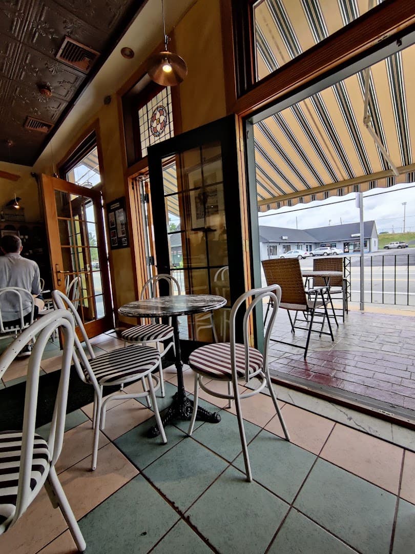 Caffe-Bon-Ami, Inc. — specialty coffee in Providence