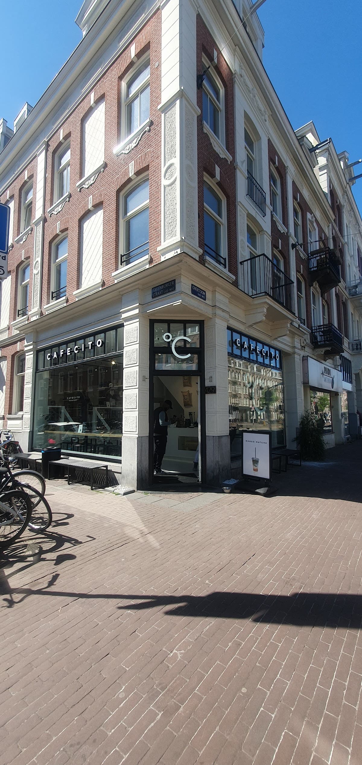 Cafecito Overtoom | Specialty Coffee & Matcha - specialty coffee shop in Amsterdam
