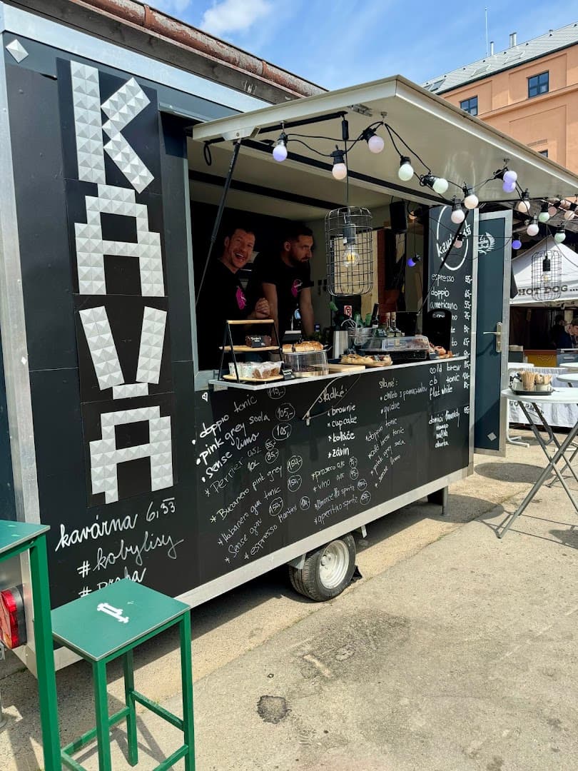 Storefront of kavárna a pekárna 6,33, specialty coffee shop in Prague