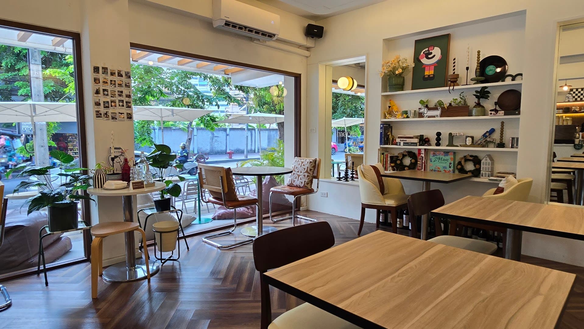 Merito Coffee - specialty coffee shop in Bangkok