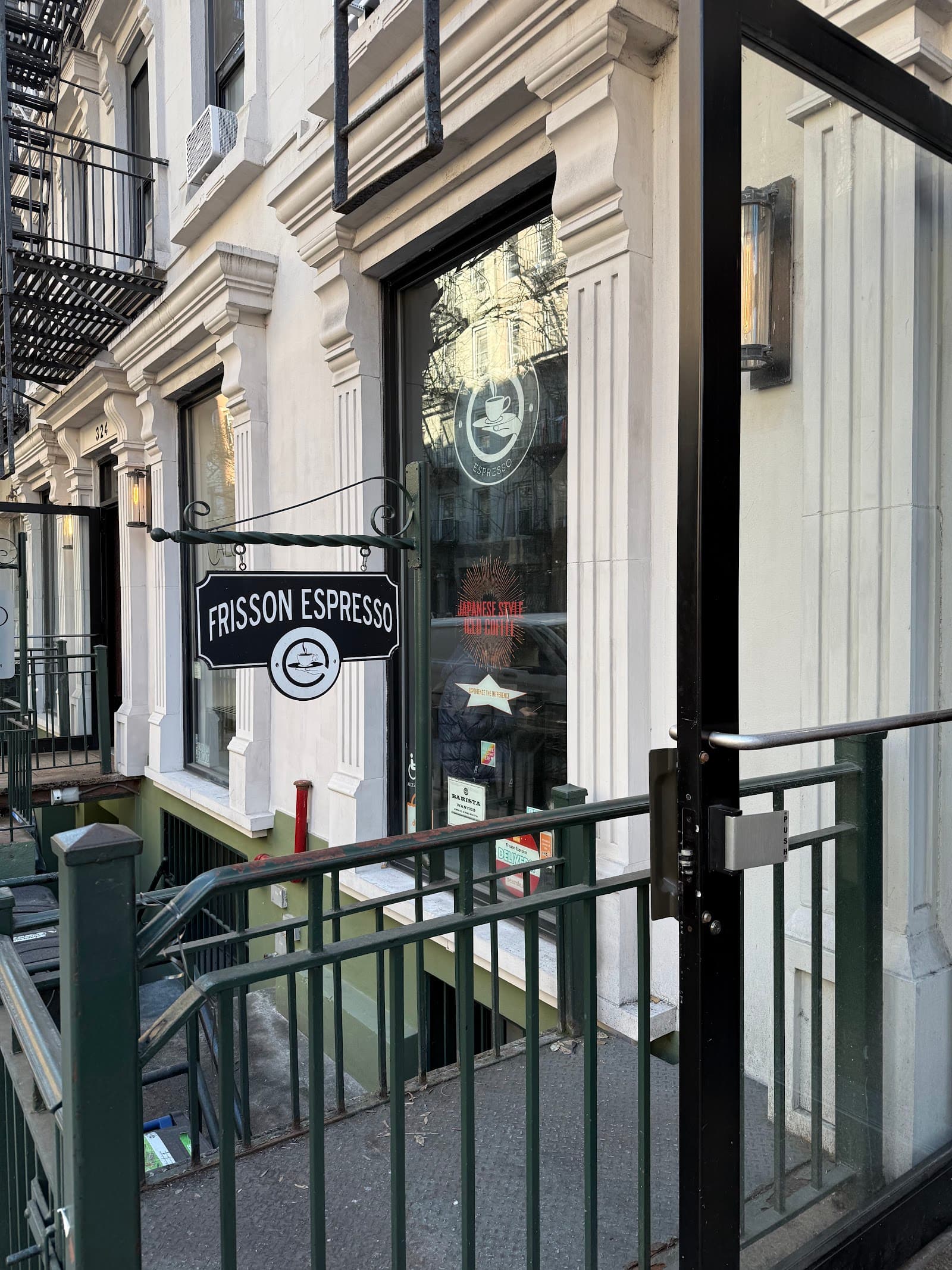 Frisson Espresso - specialty coffee shop in Hell's Kitchen