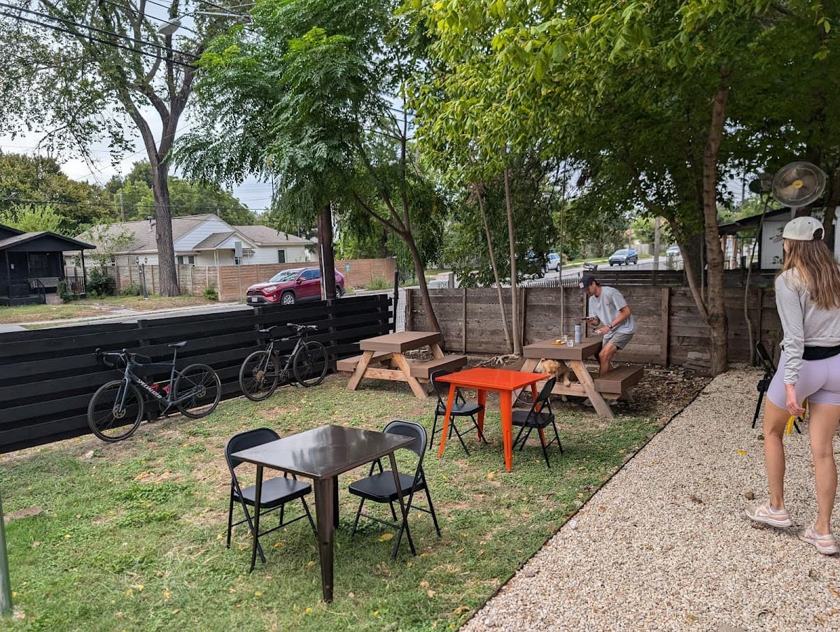 Mercado Sin Nombre - specialty coffee shop in Holly