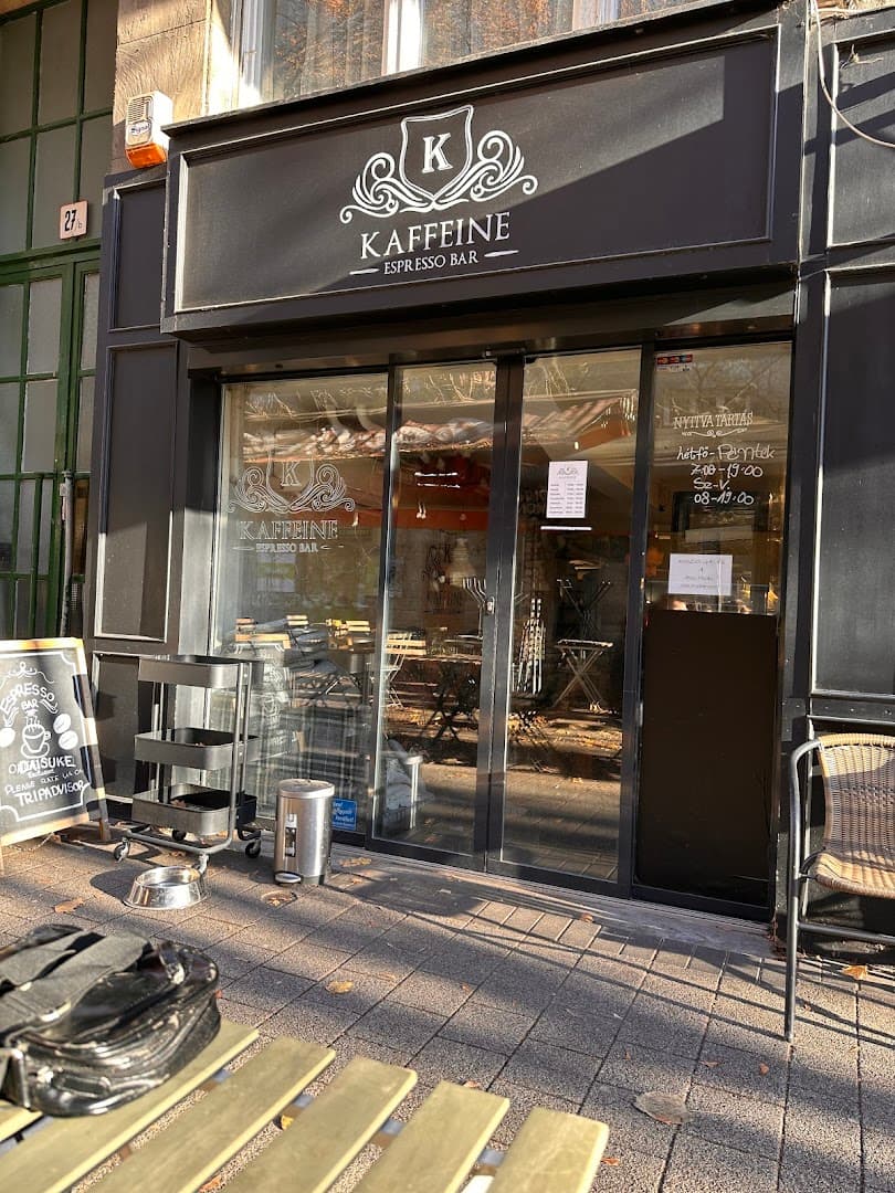 Kaffeine - specialty coffee shop in District II