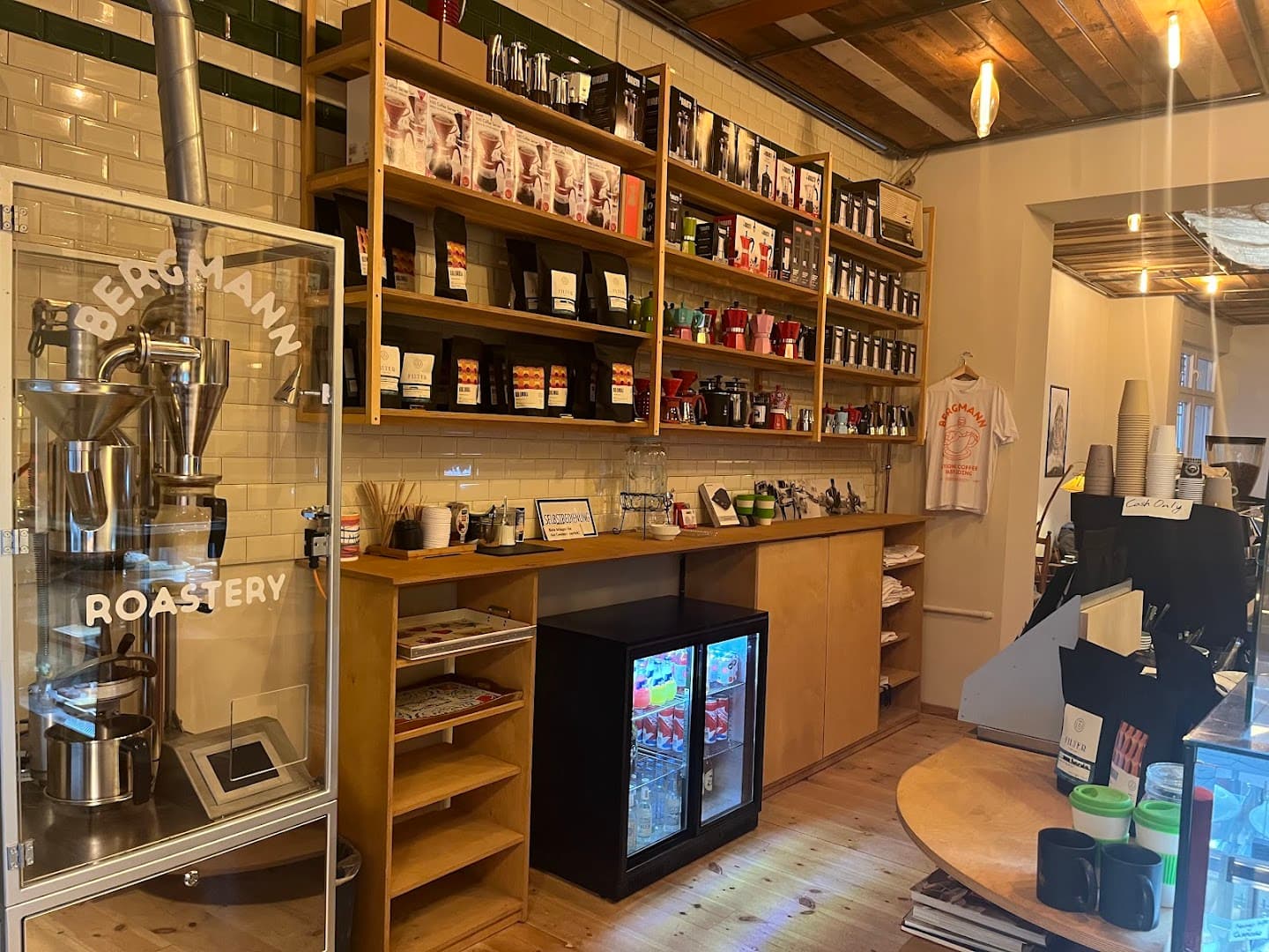 Bergmann Coffee Roastery - specialty coffee shop in Bezirk Neukölln