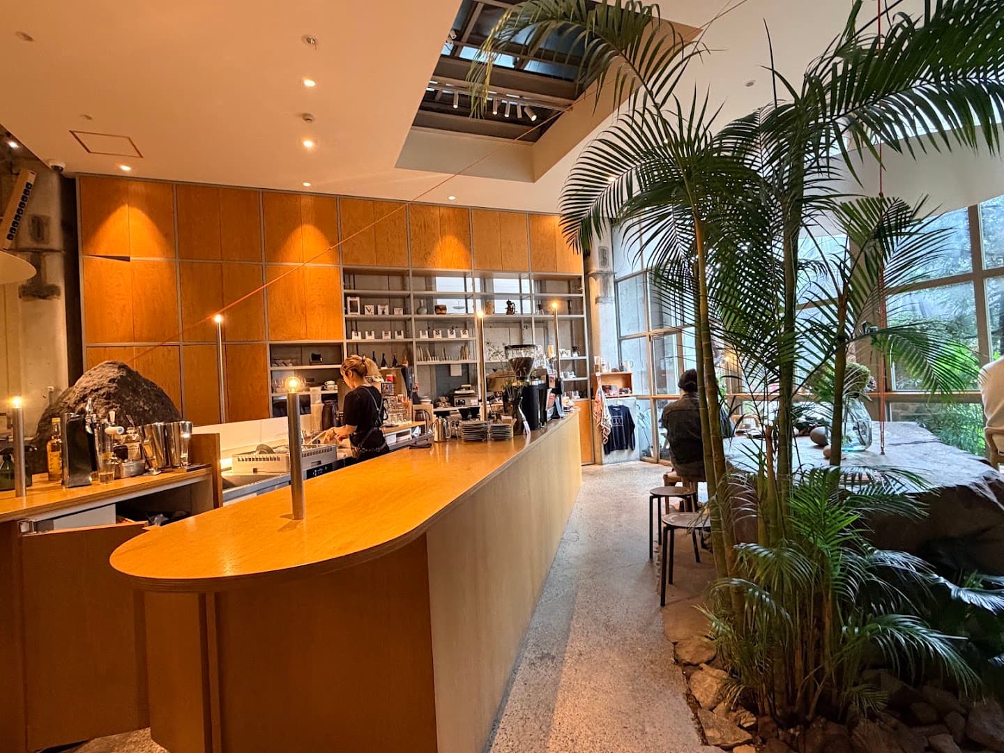 ONIBUS COFFEE Nakameguro 3 Chome — specialty coffee in Tokyo