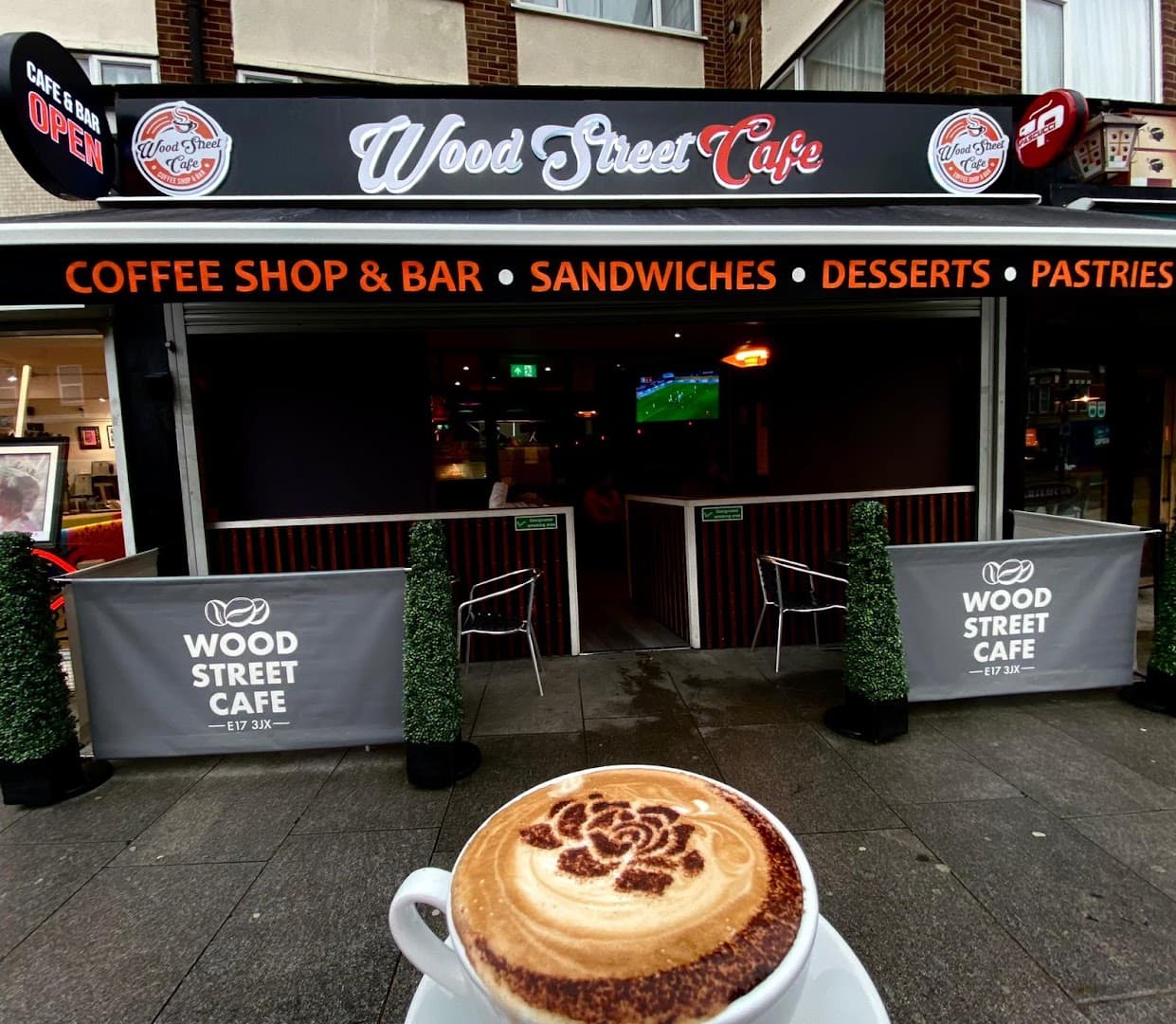 Wood Street Cafe - specialty coffee shop in London