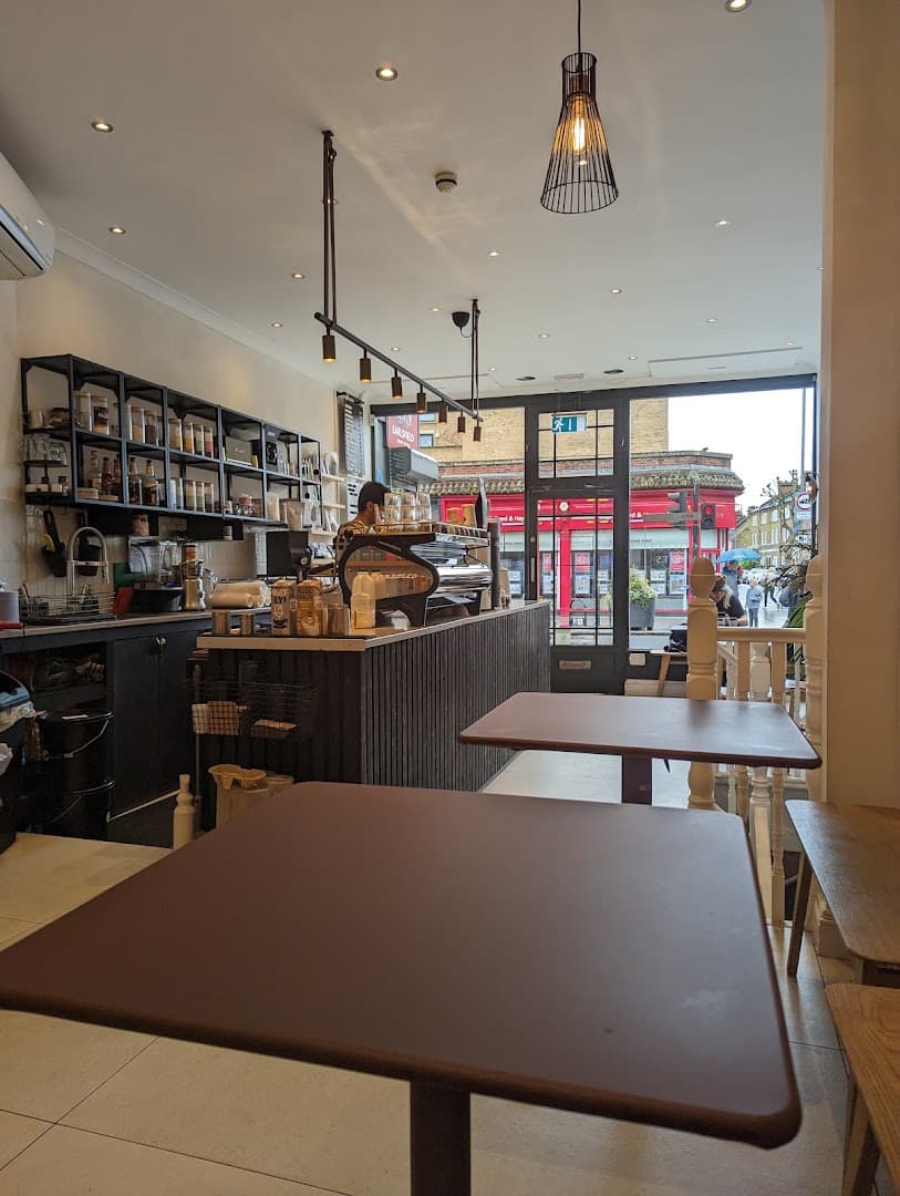 Press Cafe specialty coffee shop in London - photo 1