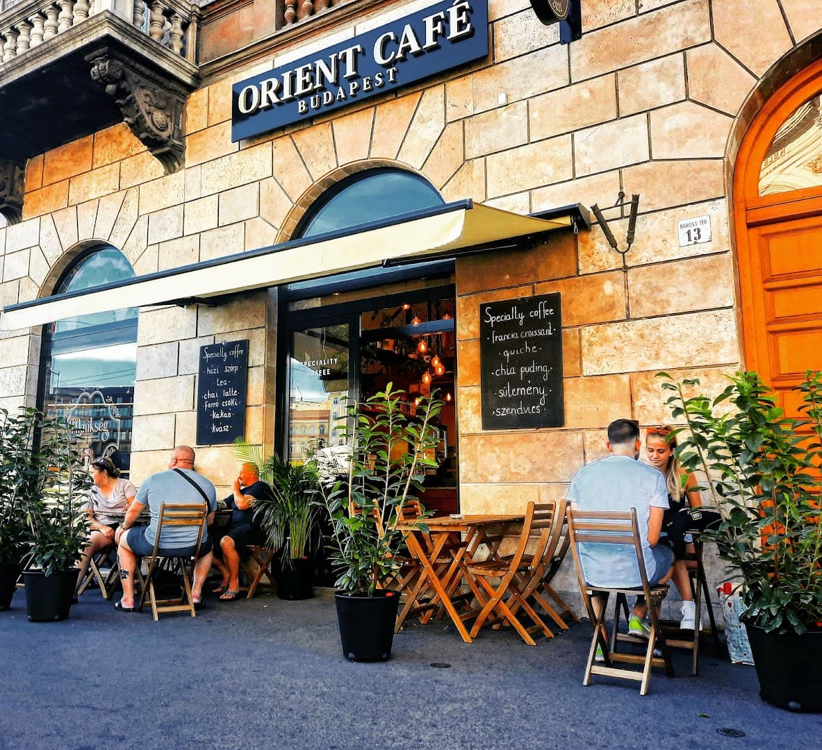 Orient Café Budapest - specialty coffee shop in VII. kerület