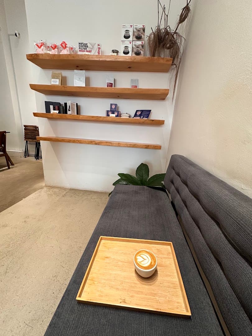 Pinhole Coffee Bar (Purvis) - specialty coffee shop in Singapore