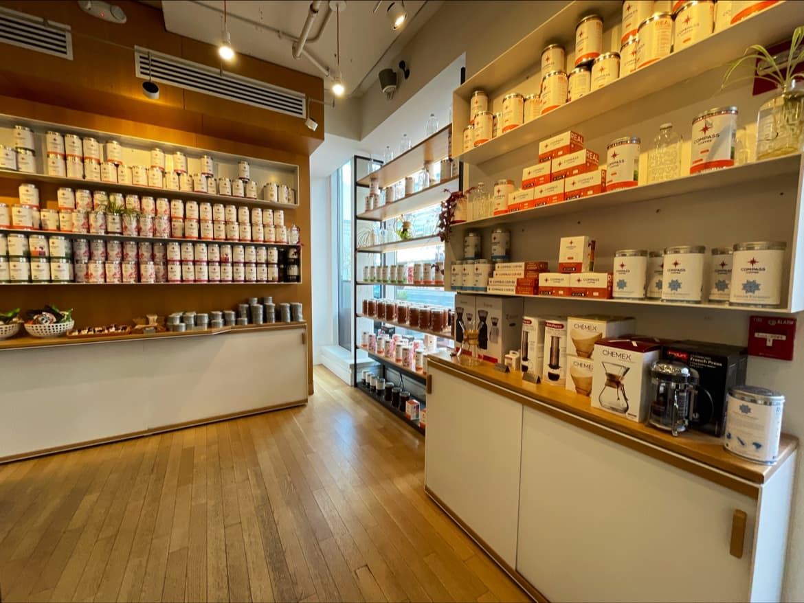 Compass Coffee specialty coffee shop in Washington, D.C. - photo 6