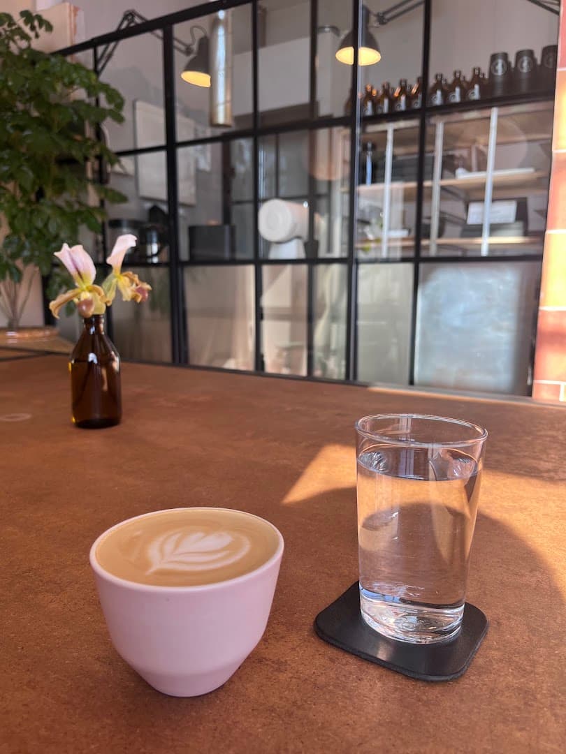 Coffee at Standout Coffee Frihamnen, specialty coffee shop in Stockholm