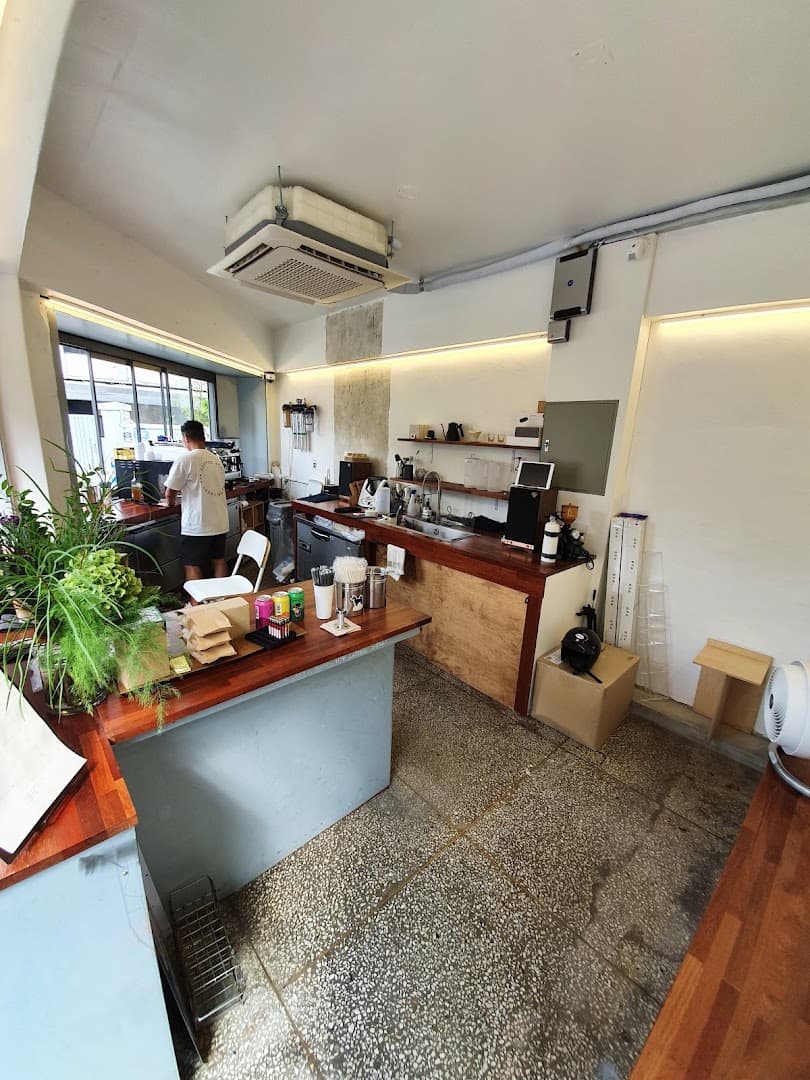 Raw Coffee Stand — specialty coffee in Seoul