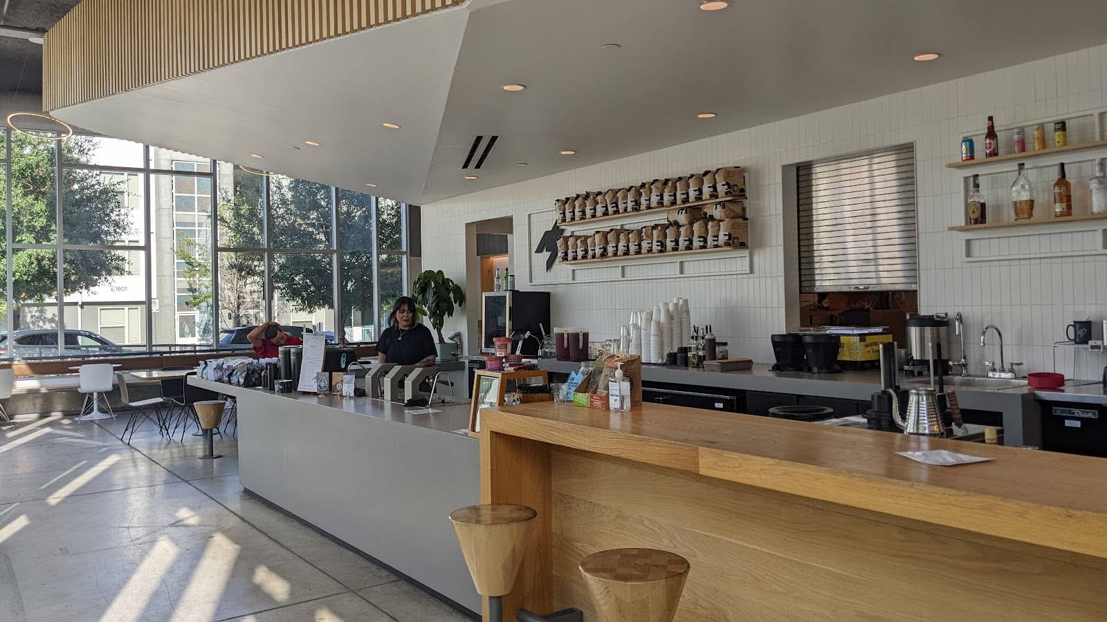 Houndstooth Coffee specialty coffee shop in Austin - photo 8