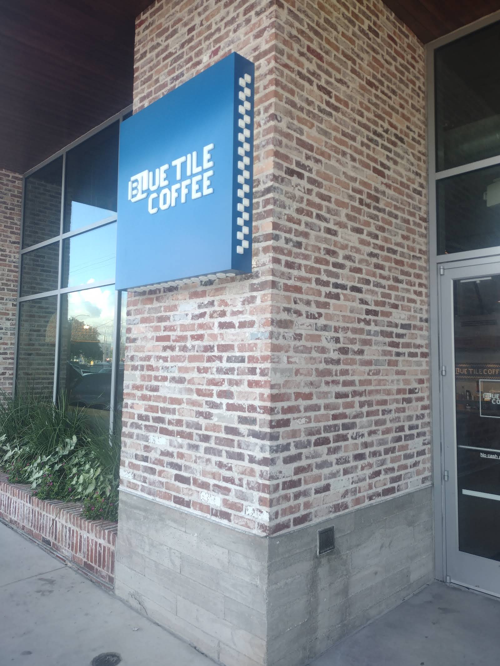 Blue Tile Coffee specialty coffee shop in Houston - photo 8