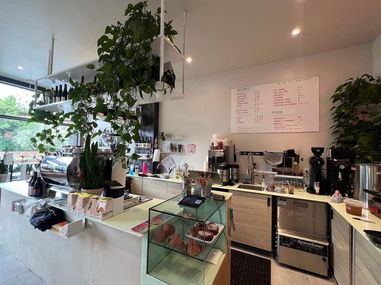 Middle State Coffee - specialty coffee shop in Highland