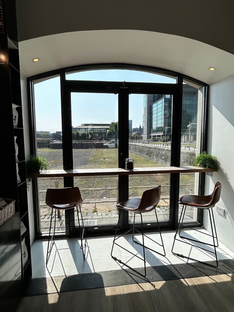 Bear Market Coffee - IFSC specialty coffee shop in Dublin - photo 3