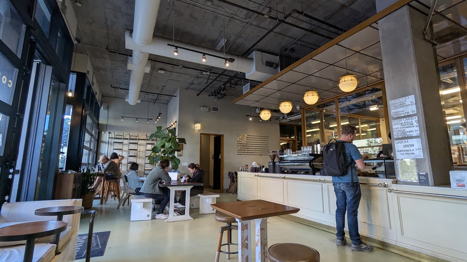 Boxx Coffee Roasters Co. specialty coffee shop in Los Angeles - photo 11