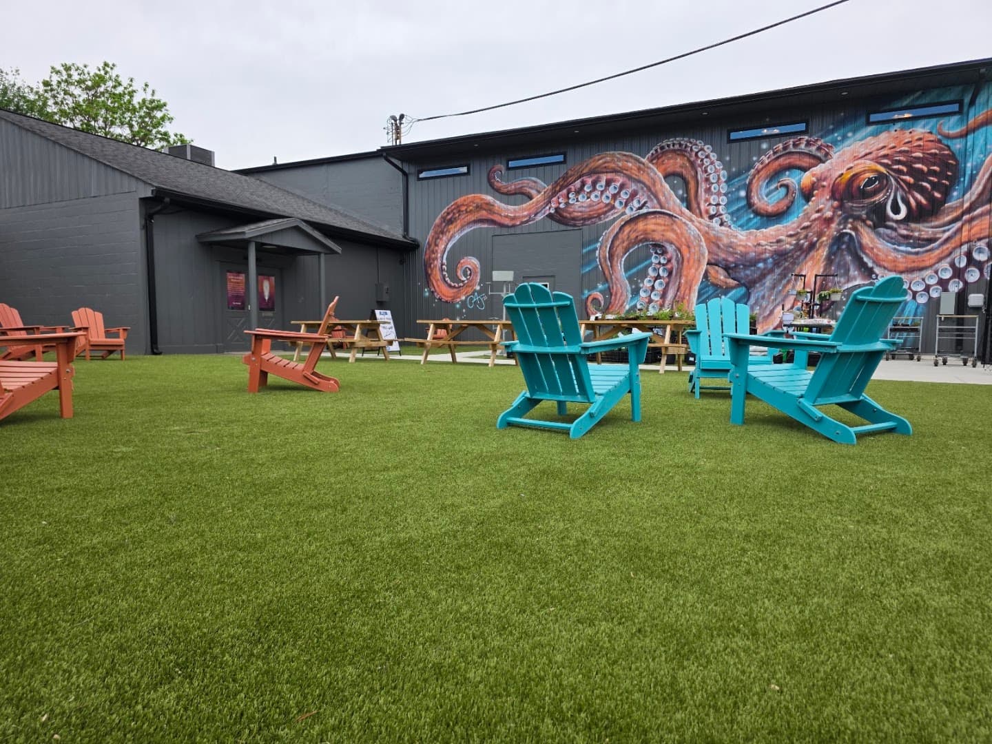 Storefront of Bloom Coffee, specialty coffee shop in Louisville