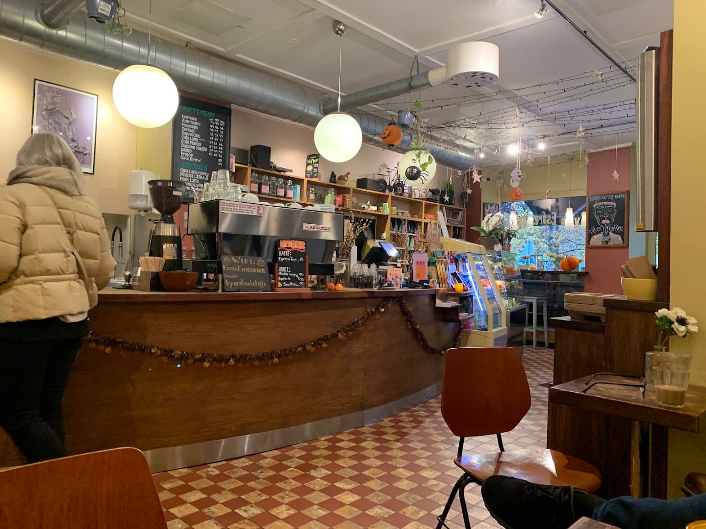 Interior of Evita Espressobar, specialty coffee shop in Oslo