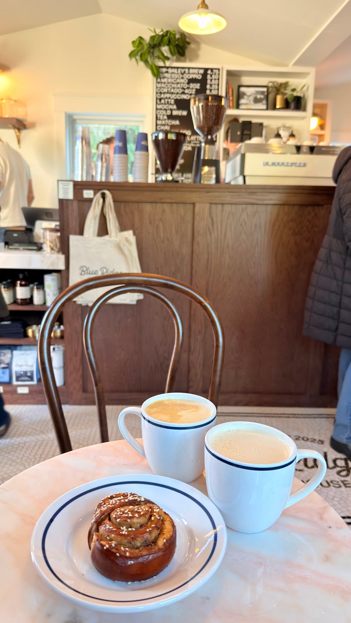 Blue Ridge Coffee House specialty coffee shop in Seattle - photo 7
