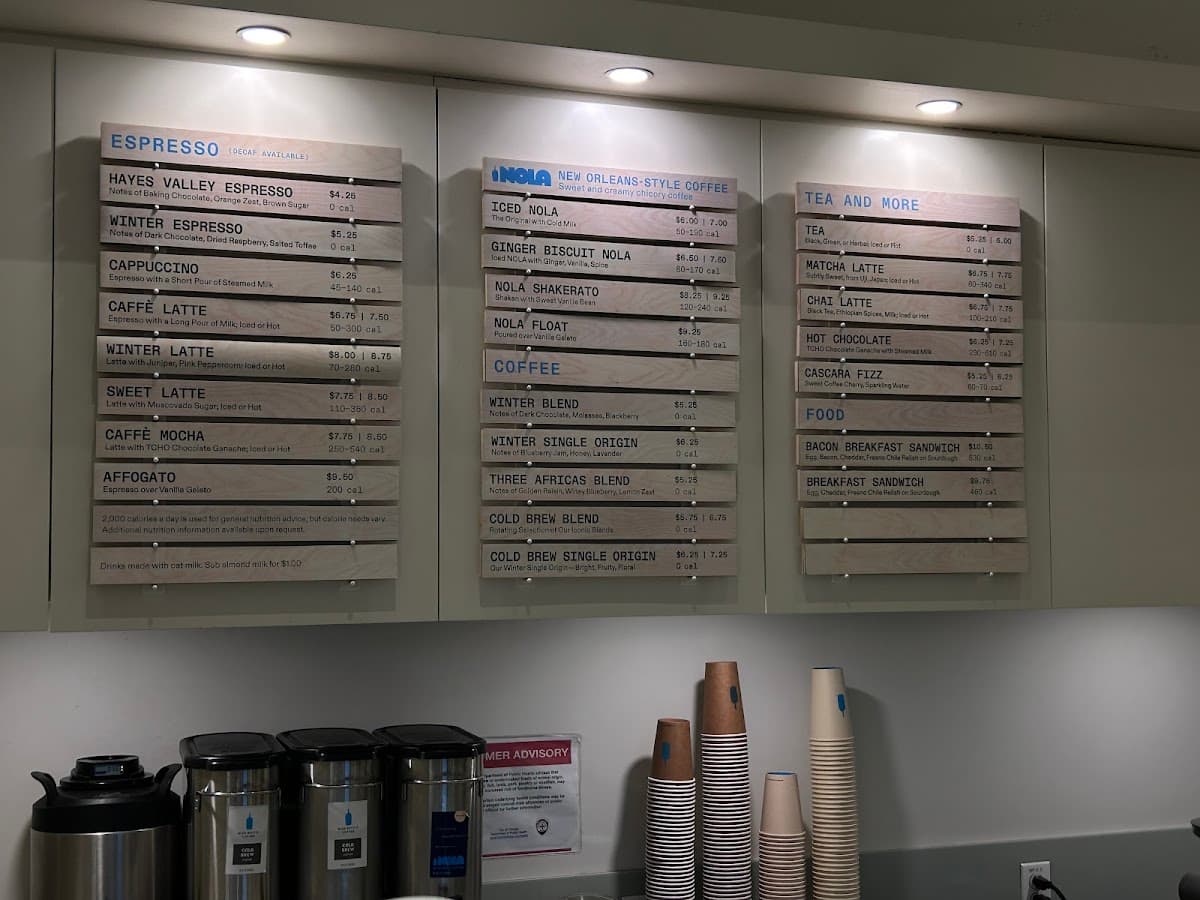 Blue Bottle Coffee - specialty coffee shop in Streeterville