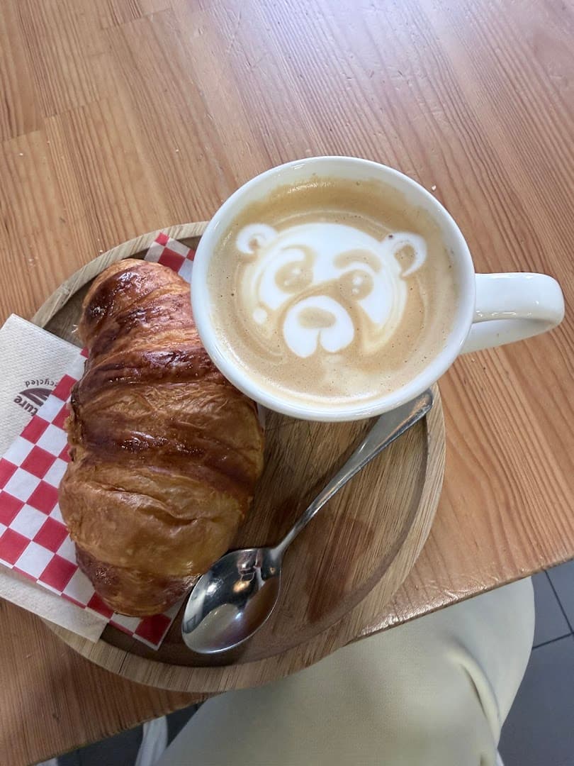 Parcelona Cafè Bar - specialty coffee shop in Sant Martí