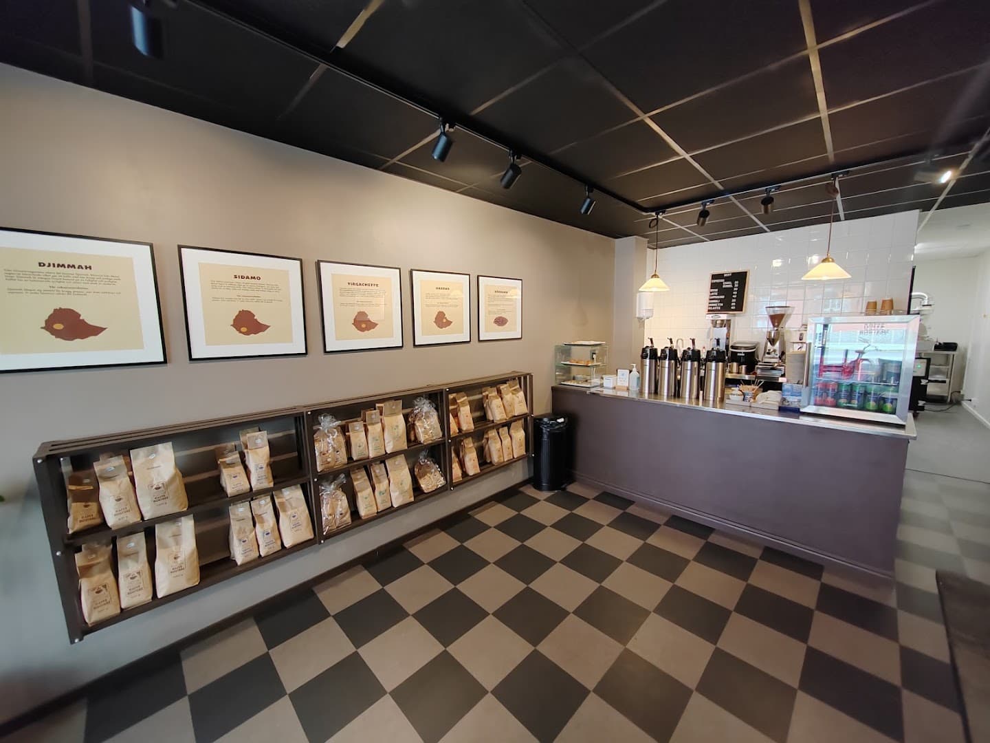 Höga Kusten Kaffe Rosteri - specialty coffee shop in Kungsholmen